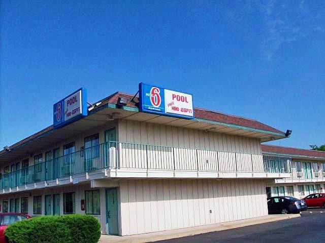 Motel 6-Amherst, Oh - Cleveland West - Lorain Exterior photo